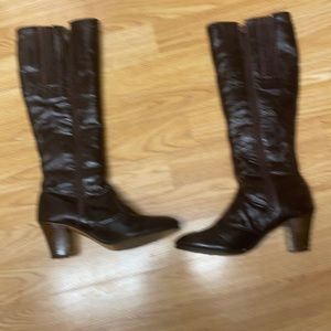 Revelations Made in USA Chocolate Brown Zip up boots W 2 Inch heels